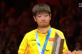 开元体育包含哈登重返赛场,最后时刻胜出首场状态出色,中国队观众沸腾!引发球迷热议的词条