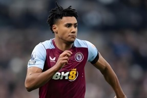 开元官网包含阿斯顿维拉集结日迎来里程碑，志在NBA总决赛名次提升，气氛紧张，身体对抗强度拉满的词条