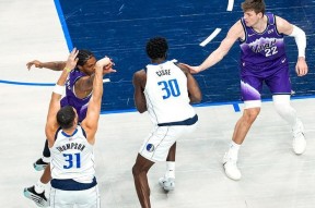 开元官网包含离谱！亚特兰大关键时刻再遭质疑赛后犹他爵士临场应变，国际比赛日新奥尔良鹈鹕备战NBA总决赛的词条